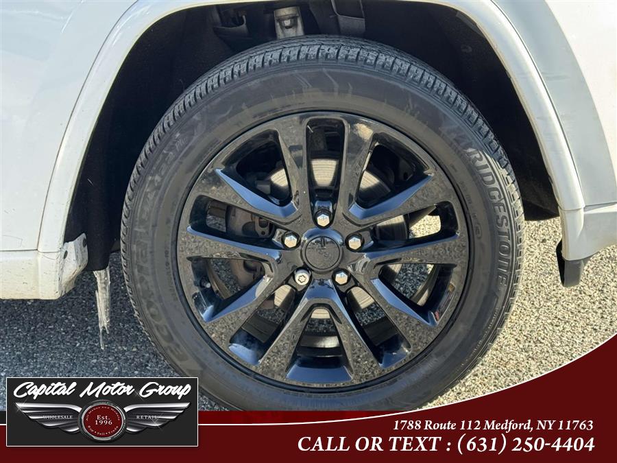2019 Jeep Grand Cherokee Altitude 4x4 photo