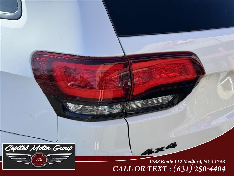 2019 Jeep Grand Cherokee Altitude 4x4 photo