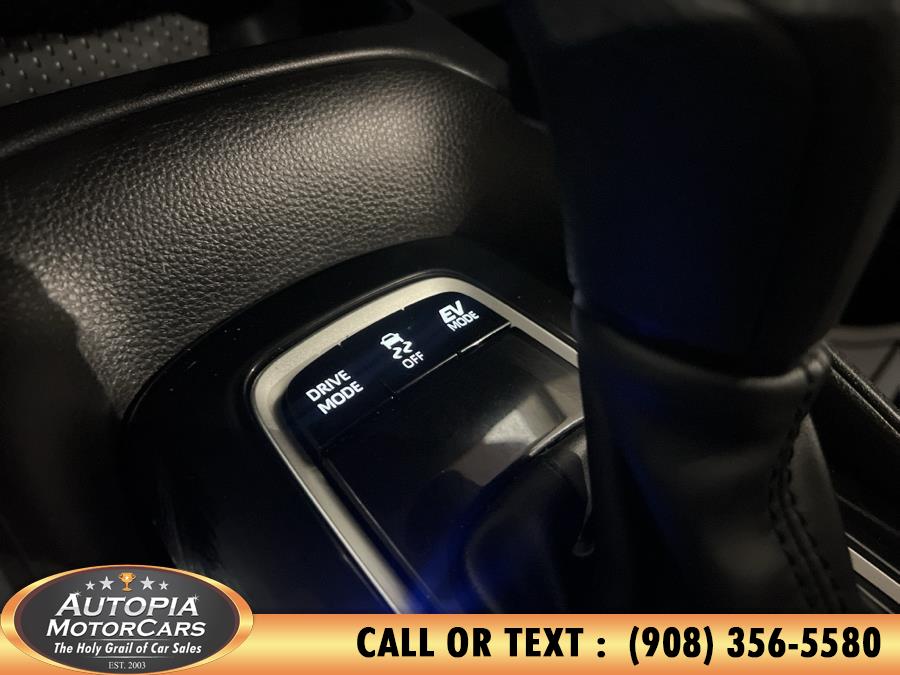 2024 Toyota COROLLA HYBRID LE photo