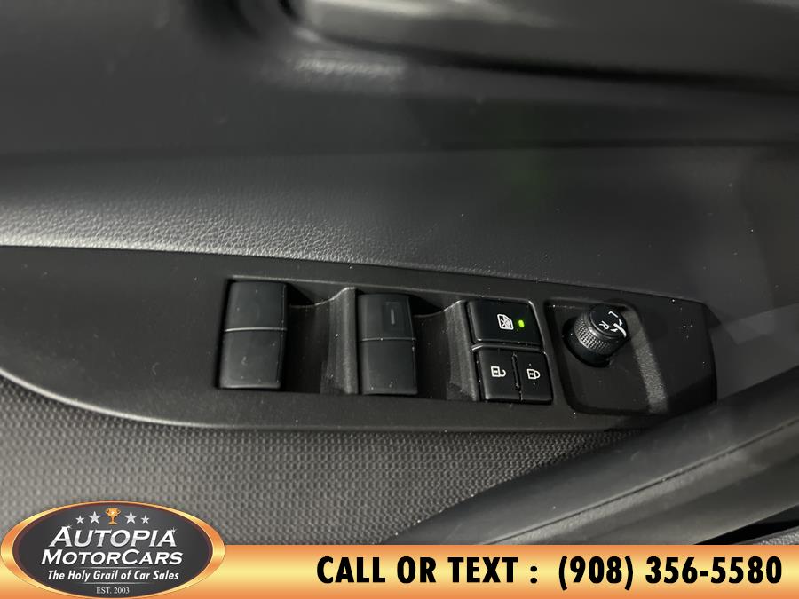 2024 Toyota COROLLA HYBRID LE photo