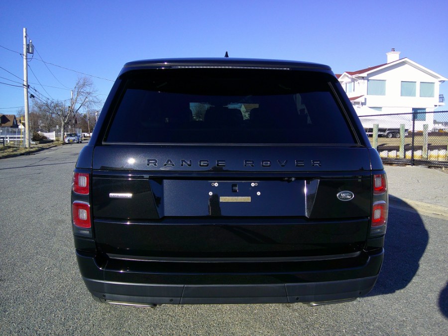 2018 Land Rover Range Rover V8 Supercharged SWB photo