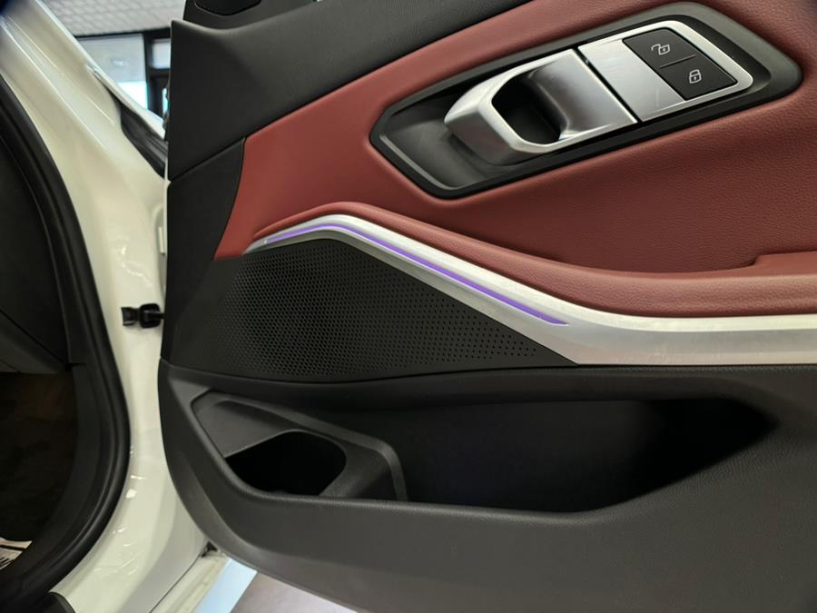 2022 BMW 3-Series 330i xDrive Sedan North Americ photo