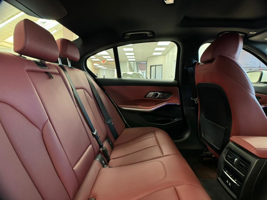 2022 BMW 3-Series 330i xDrive Sedan North Americ photo