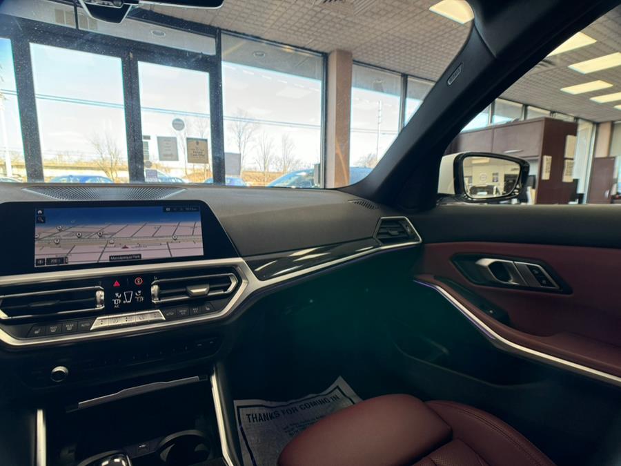2022 BMW 3-Series 330i xDrive Sedan North Americ photo