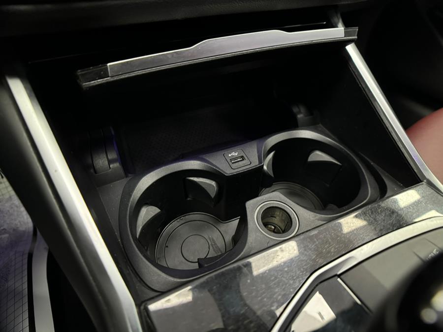 2022 BMW 3-Series 330i xDrive Sedan North Americ photo