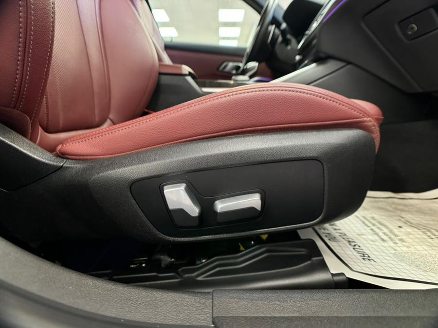 2022 BMW 3-Series 330i xDrive Sedan North Americ photo