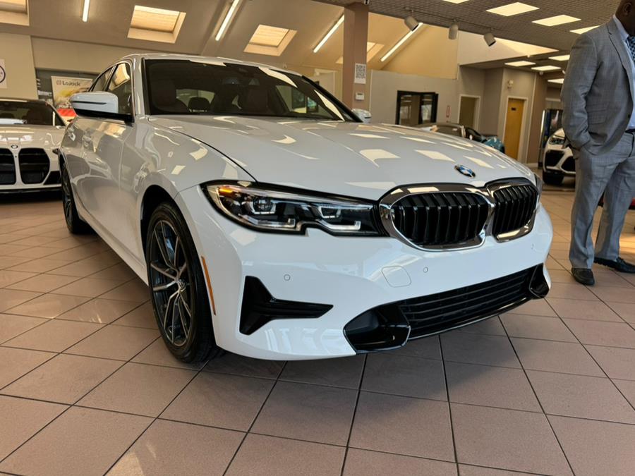2022 BMW 3-Series 330i xDrive Sedan North Americ photo