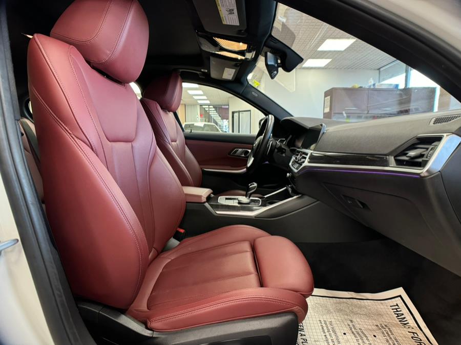 2022 BMW 3-Series 330i xDrive Sedan North Americ photo