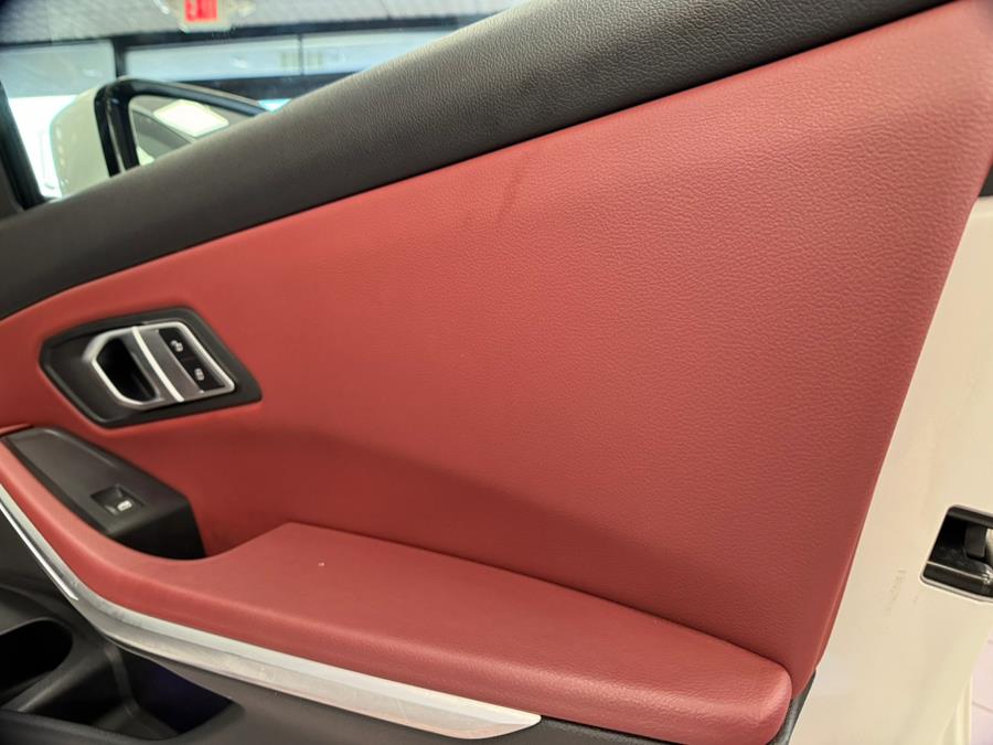2022 BMW 3-Series 330i xDrive Sedan North Americ photo
