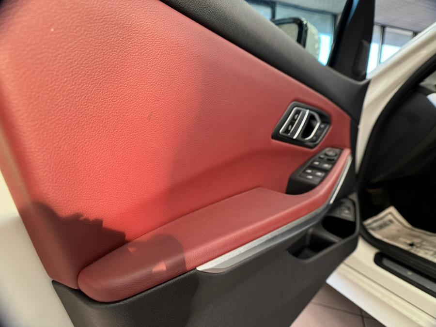 2022 BMW 3-Series 330i xDrive Sedan North Americ photo