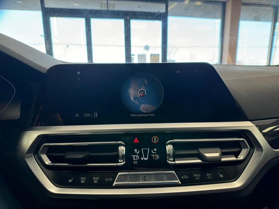 2022 BMW 3-Series 330i xDrive Sedan North Americ photo