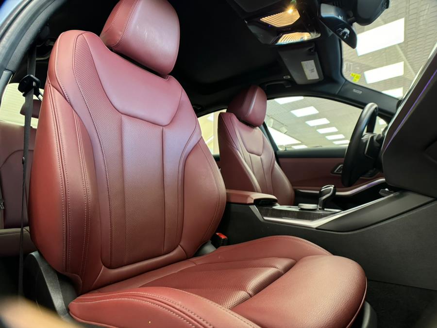 2022 BMW 3-Series 330i xDrive Sedan North Americ photo