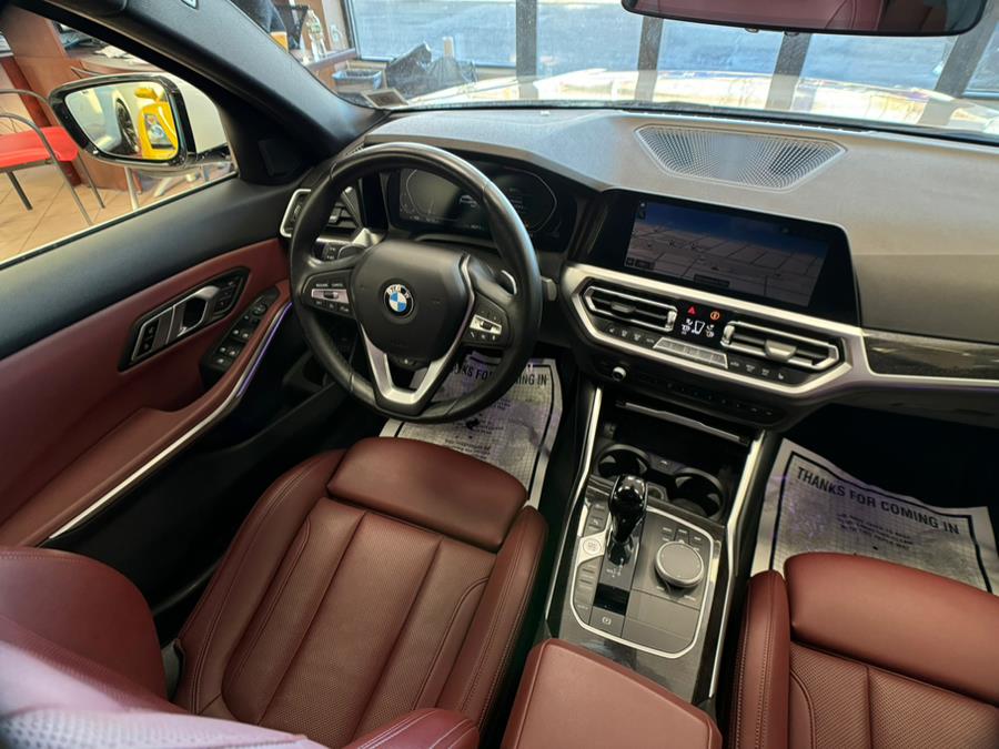 2022 BMW 3-Series 330i xDrive Sedan North Americ photo