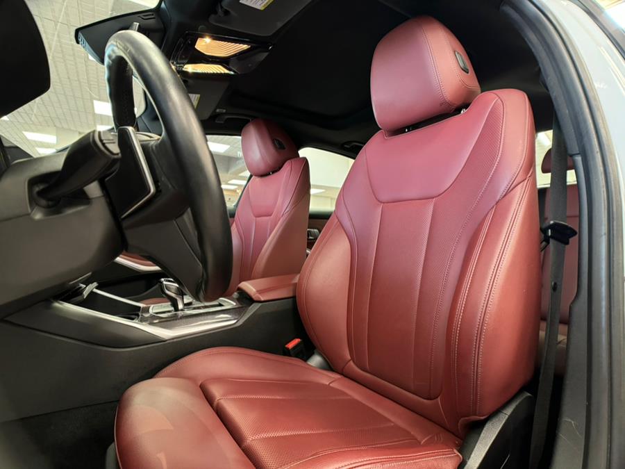 2022 BMW 3-Series 330i xDrive Sedan North Americ photo