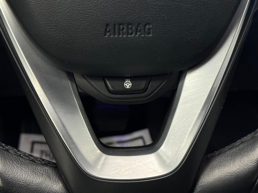 2022 BMW 3-Series 330i xDrive Sedan North Americ photo