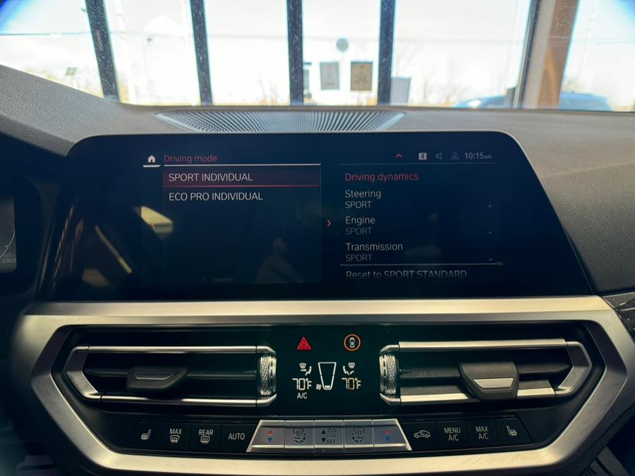 2022 BMW 3-Series 330i xDrive Sedan North Americ photo