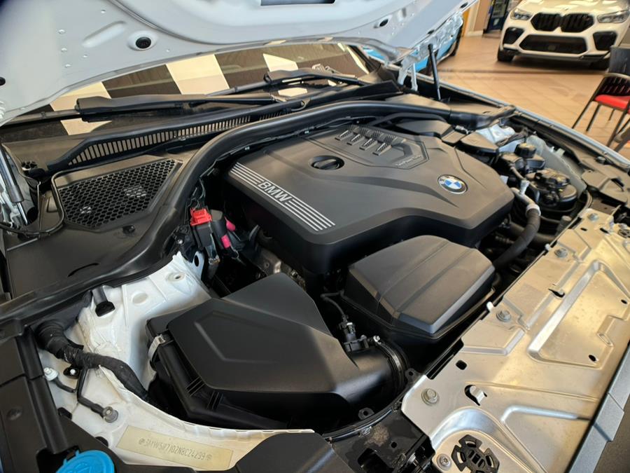 2022 BMW 3-Series 330i xDrive Sedan North Americ photo