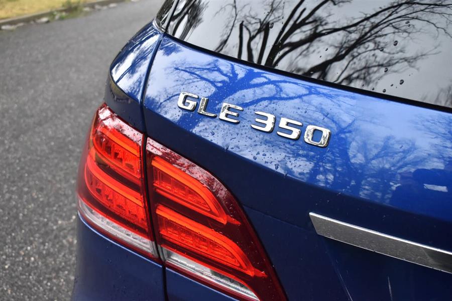 2017 Mercedes-Benz GLE GLE 350 4MATIC AWD 4dr SUV photo