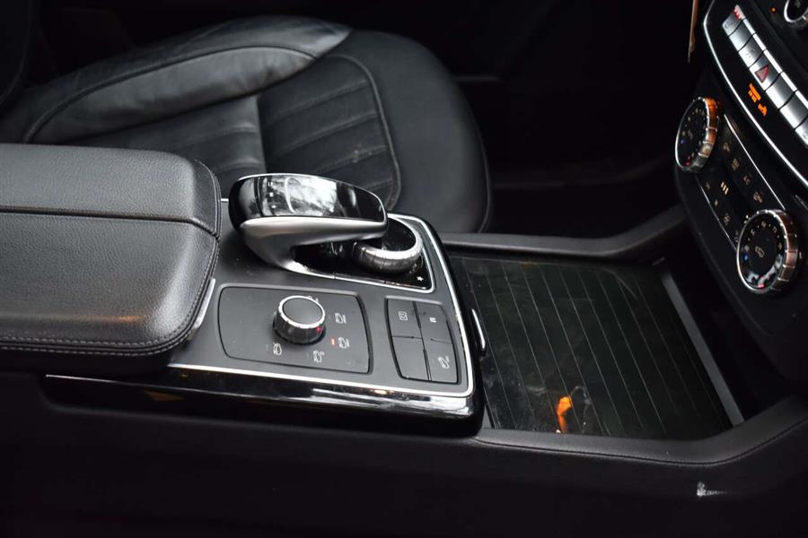 2017 Mercedes-Benz GLE GLE 350 4MATIC AWD 4dr SUV photo