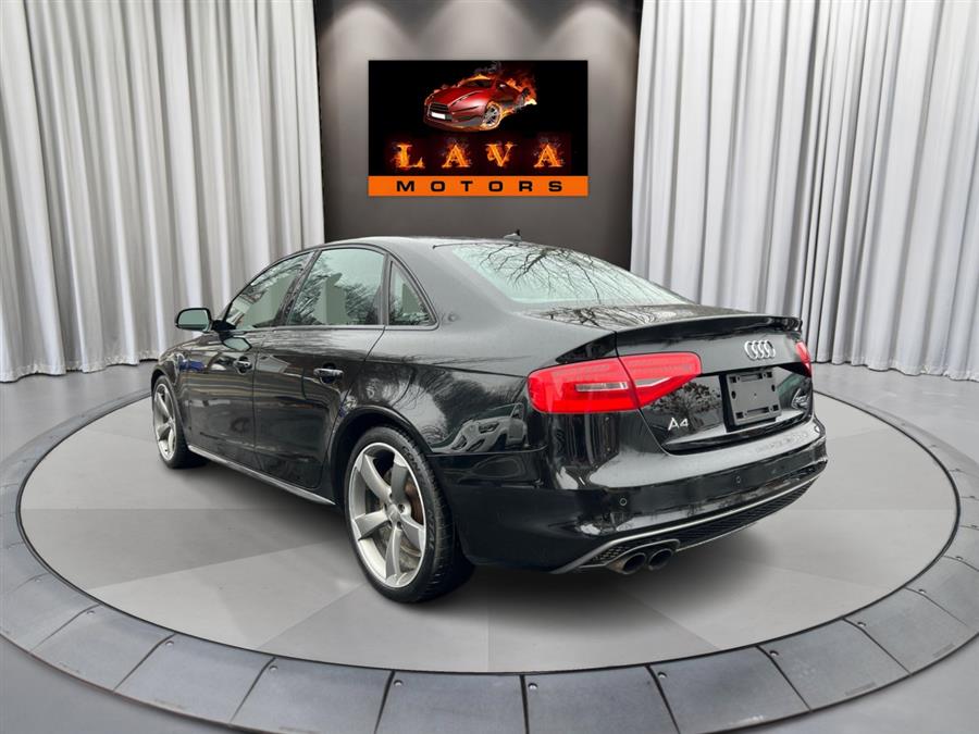 2015 Audi A4 4dr Sdn Man quattro 2.0T Prest photo