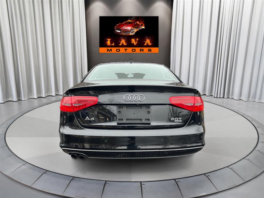 2015 Audi A4 4dr Sdn Man quattro 2.0T Prest photo