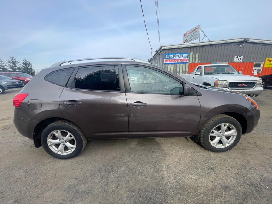2009 Nissan Rogue S photo