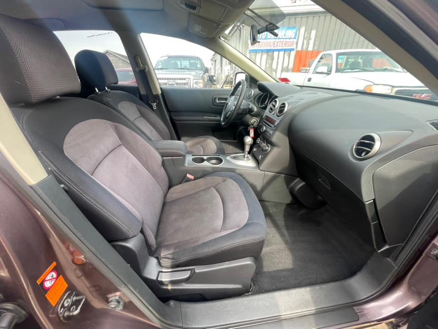 2009 Nissan Rogue S photo