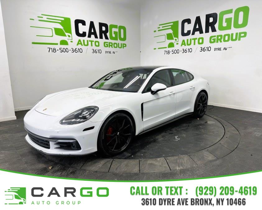 2017 Porsche Panamera 4S AWD photo