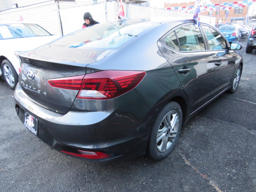 2020 Hyundai Elantra Value Edition IVT SULEV photo