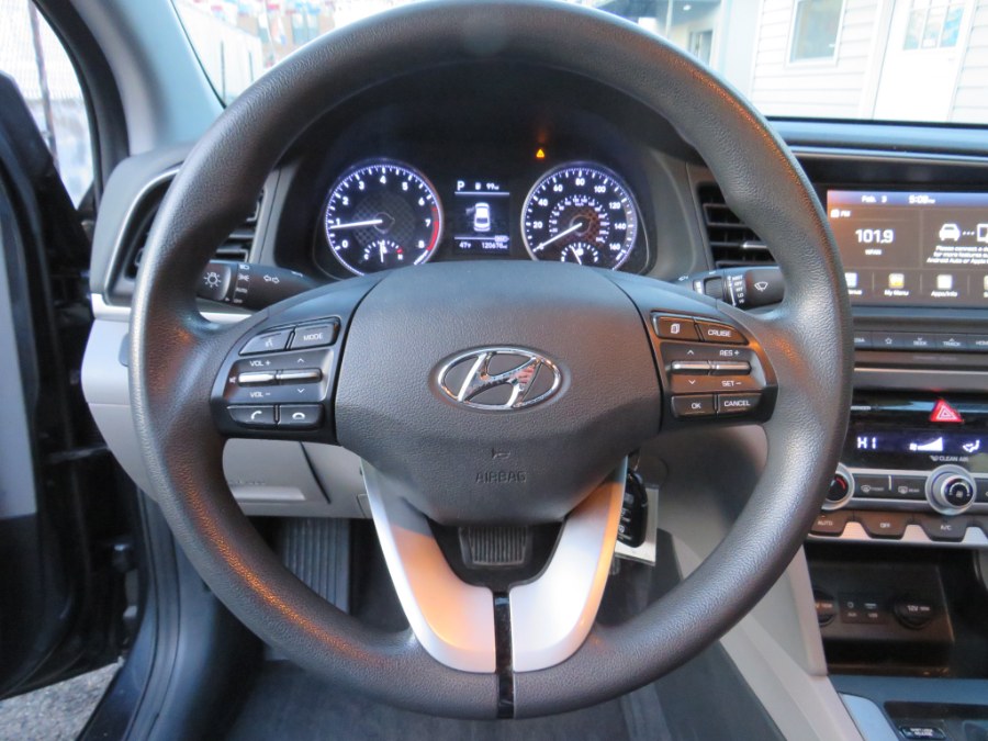 2020 Hyundai Elantra Value Edition IVT SULEV photo
