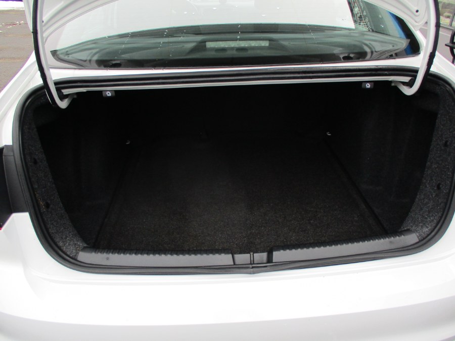 2017 Volkswagen Jetta 1.4T S Auto photo