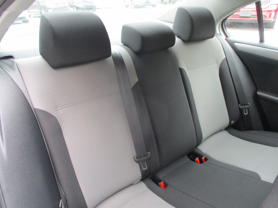 2017 Volkswagen Jetta 1.4T S Auto photo
