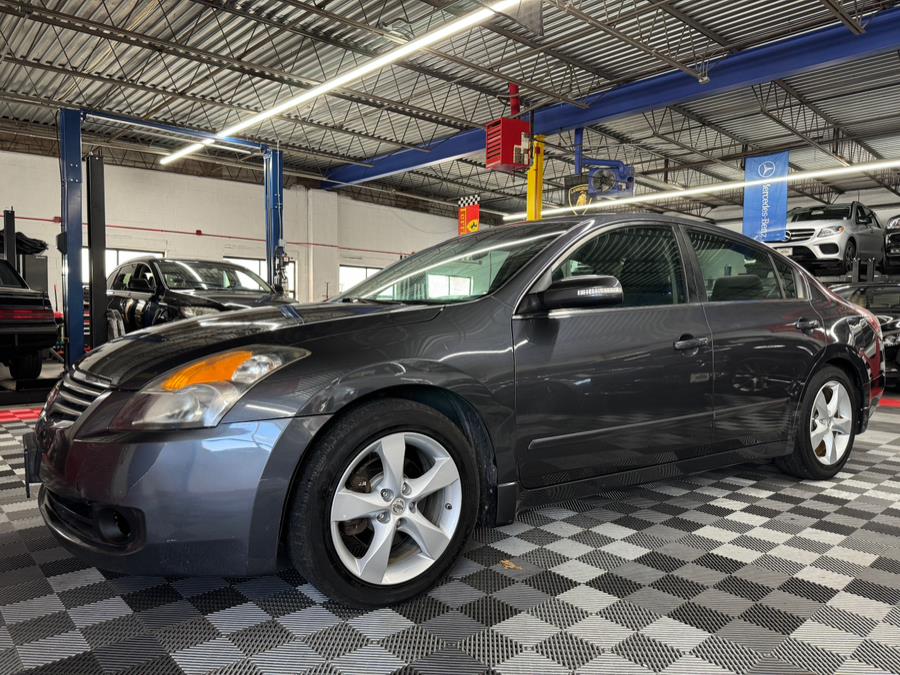 2007 Nissan Altima 3.5 SE photo