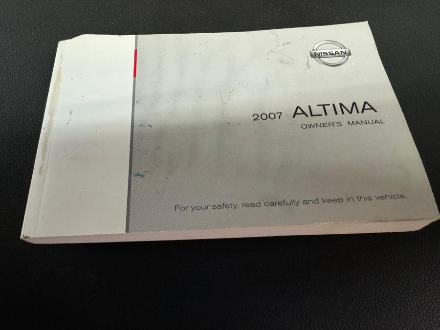 2007 Nissan Altima 3.5 SE photo