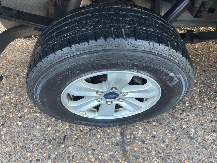 2016 Ford F-150 2WD SuperCab 145