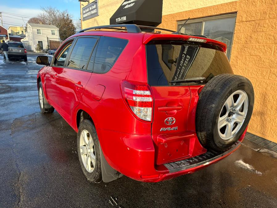 2011 Toyota RAV4 photo