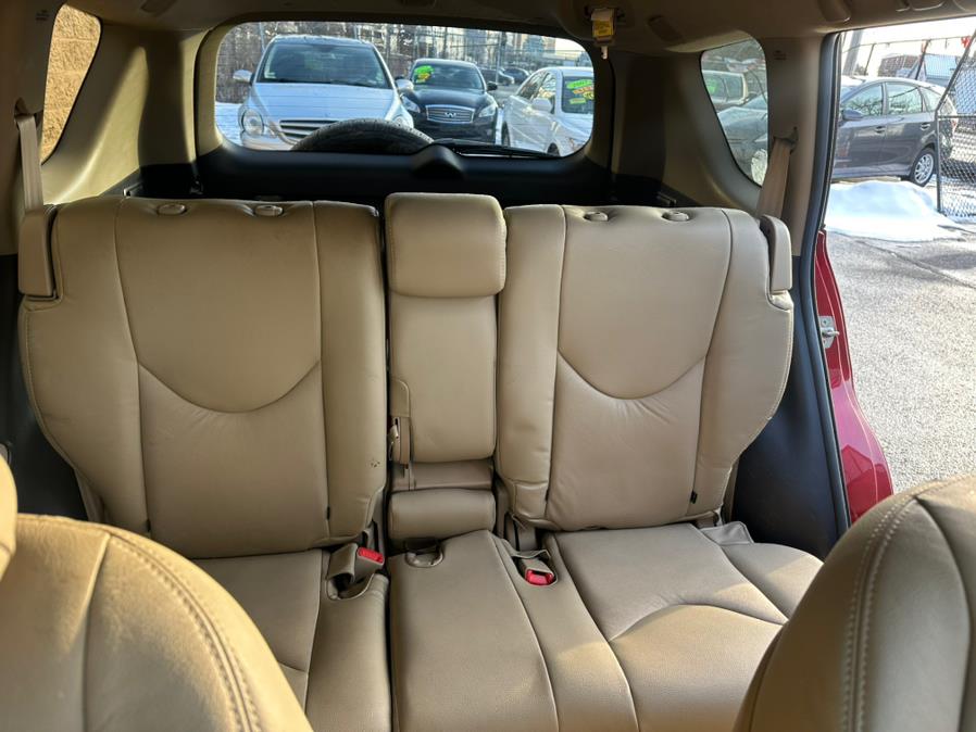 2011 Toyota RAV4 photo