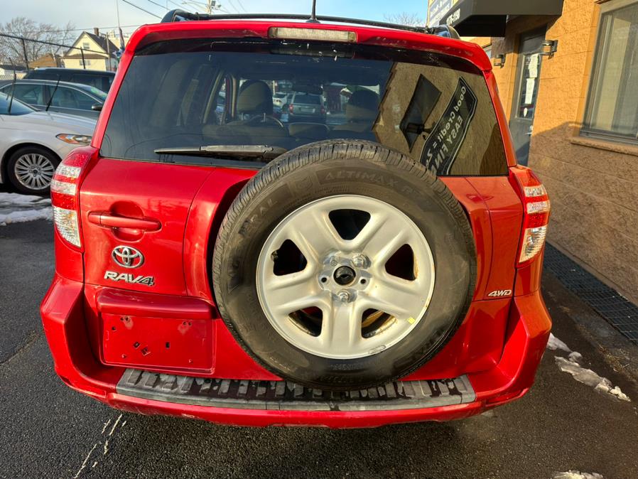 2011 Toyota RAV4 photo