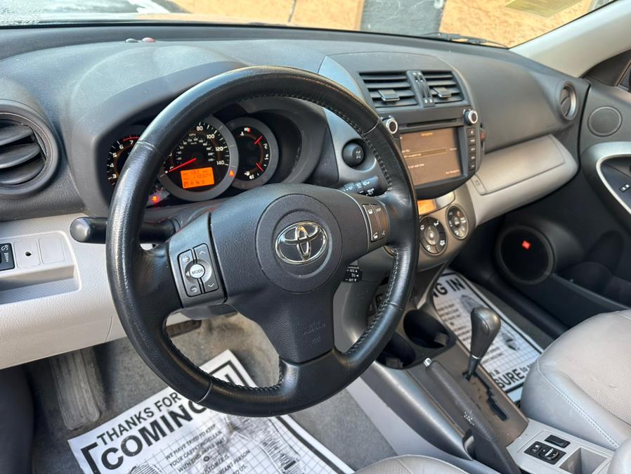 2011 Toyota RAV4 Limited photo