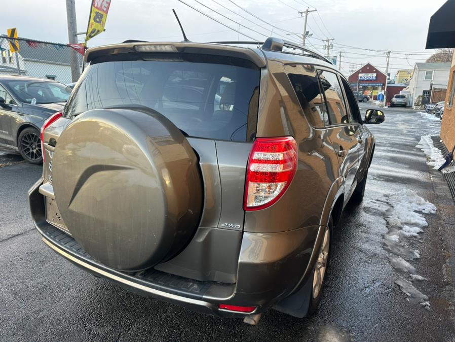 2011 Toyota RAV4 Limited photo