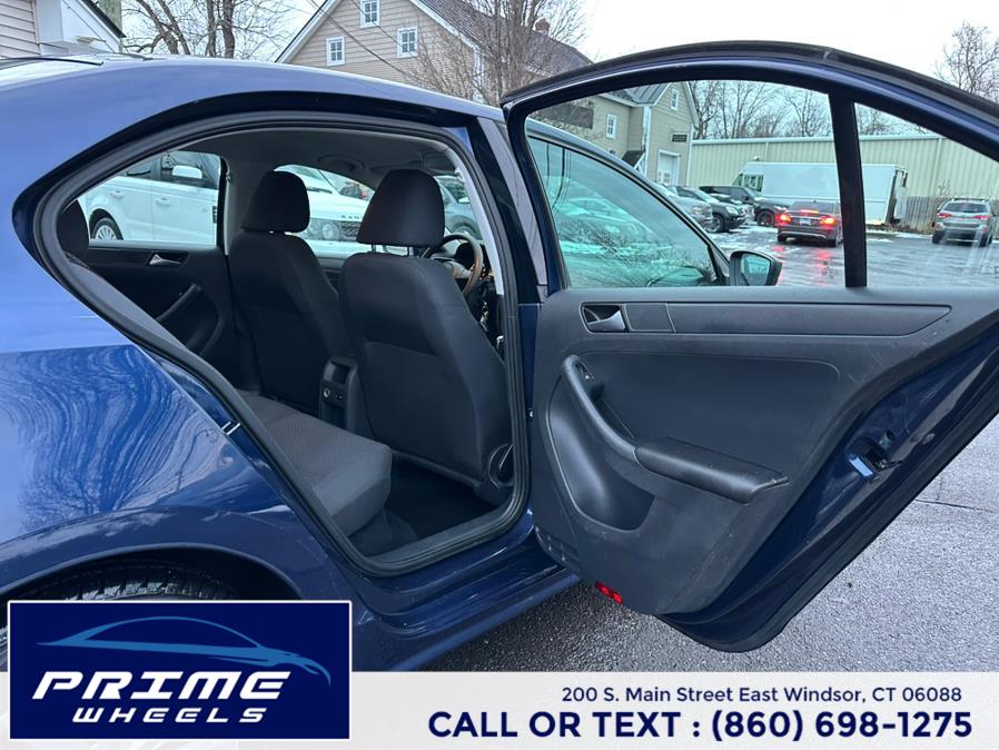 2014 Volkswagen Jetta S photo