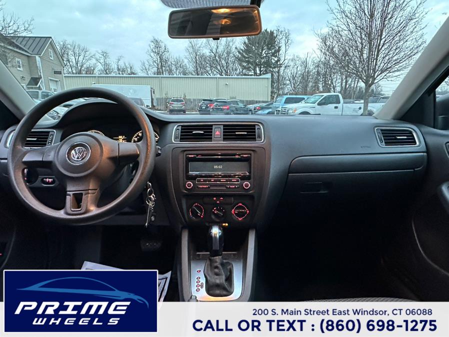 2014 Volkswagen Jetta S photo