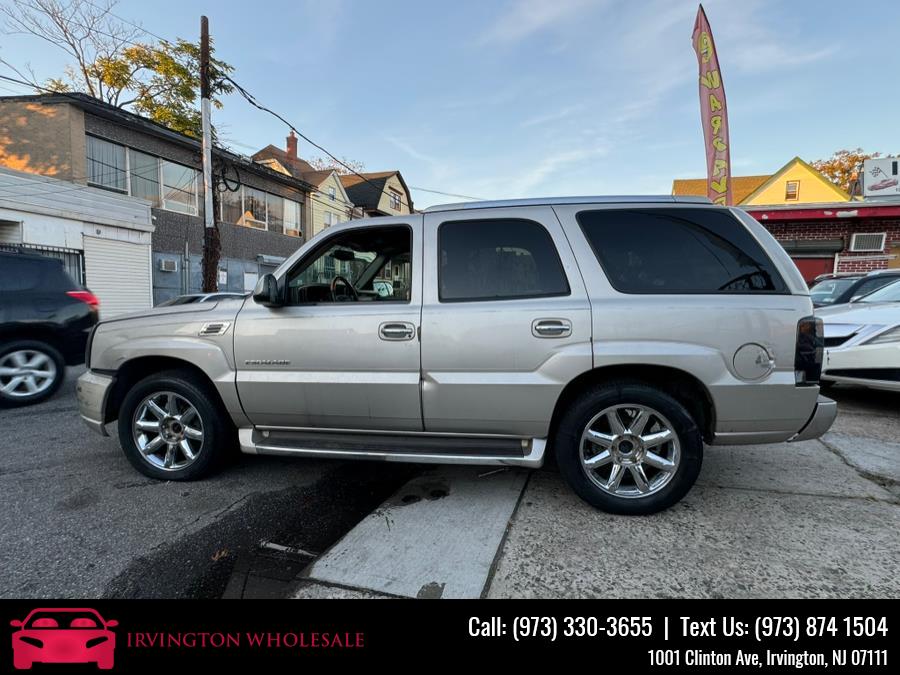 2004 Cadillac Escalade photo