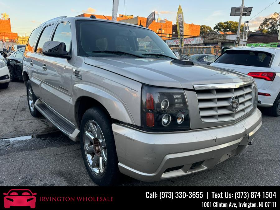 2004 Cadillac Escalade photo