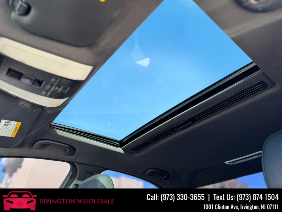 2011 Mercedes-Benz C-Class C300 Luxury photo