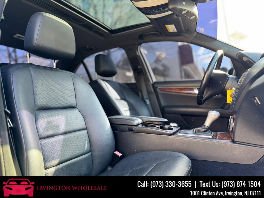 2011 Mercedes-Benz C-Class C300 Luxury photo