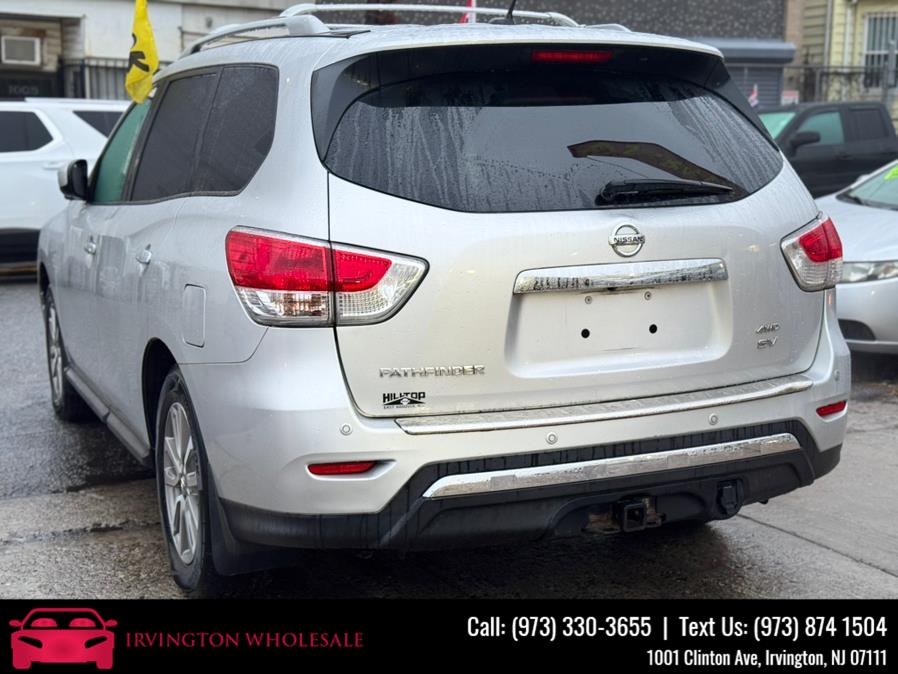 2015 Nissan Pathfinder 4WD 4dr S photo