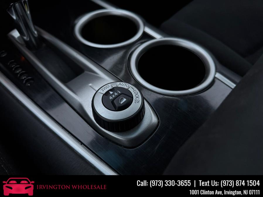 2015 Nissan Pathfinder 4WD 4dr S photo