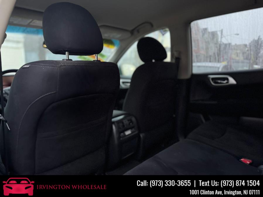2015 Nissan Pathfinder 4WD 4dr S photo