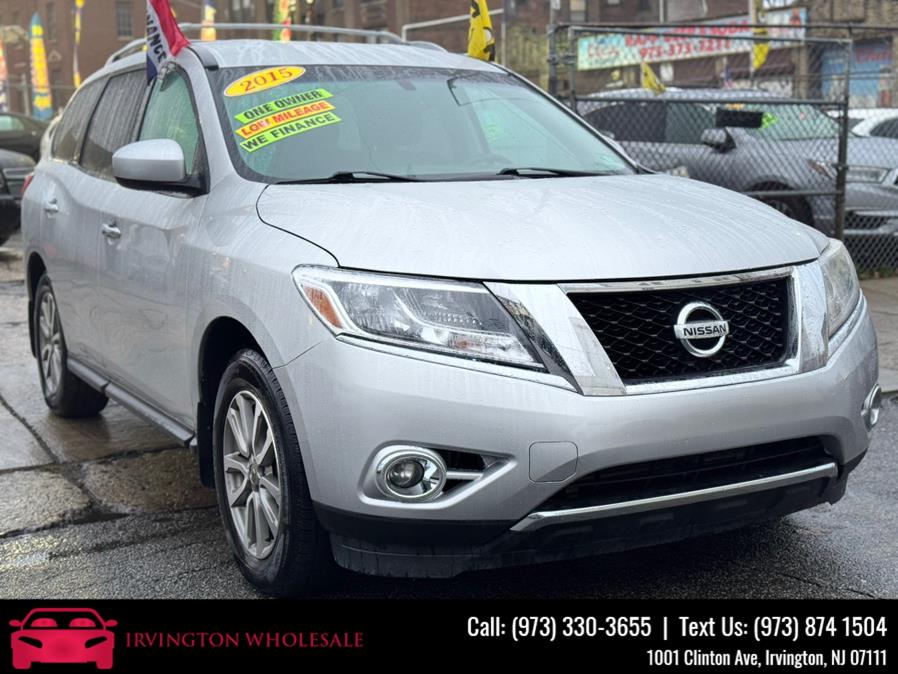 2015 Nissan Pathfinder 4WD 4dr S photo